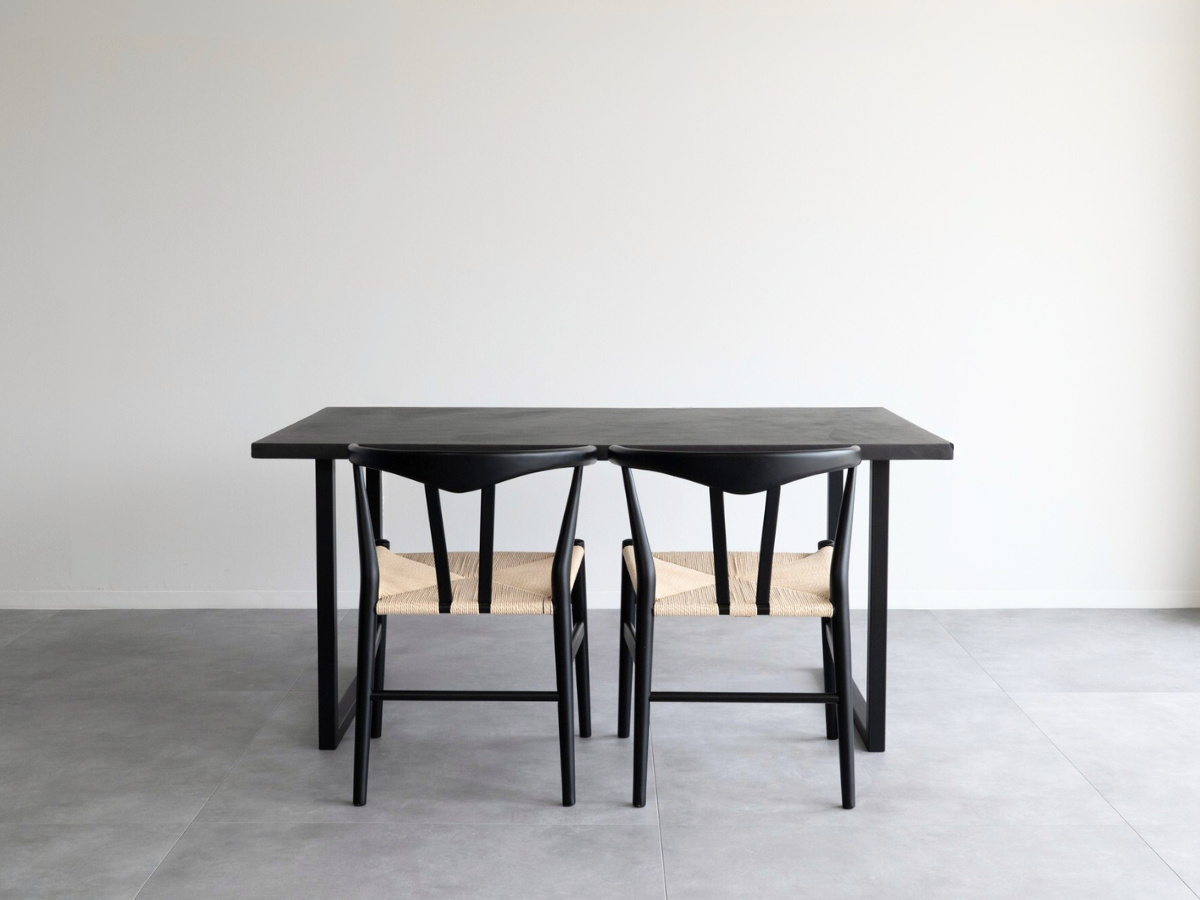 モールテックス ダイニングテーブル Dark gray(ダークグレー) T1 幅150 × 奥85cm リボーンチェア(ビーチ材・黒)