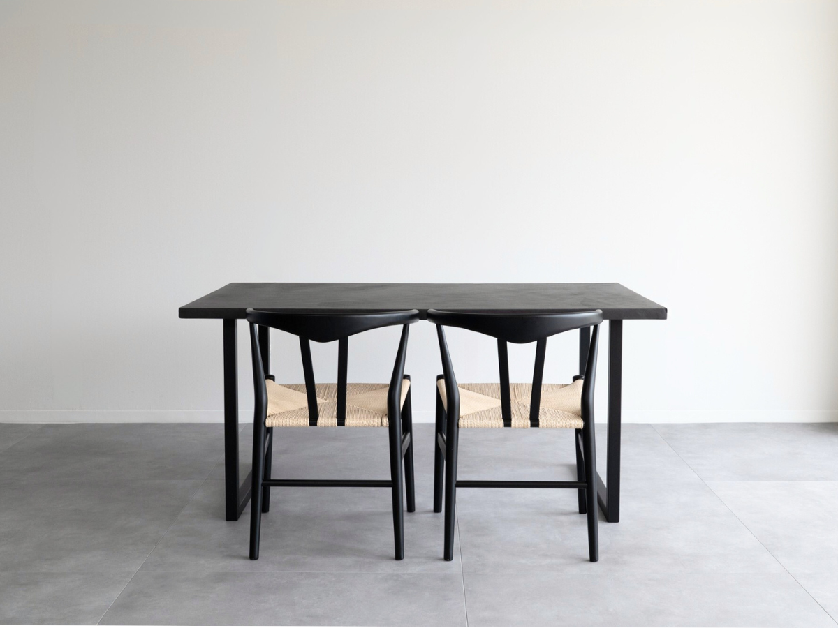 リボーンチェア(ビーチ材・黒) モールテックス ダイニングテーブル Dark gray(ダークグレー) T1 幅1,600 x 奥850mm