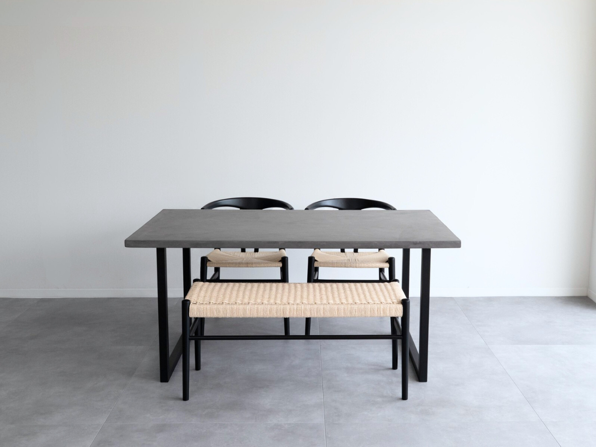 モールテックス ダイニングテーブル Light gray(ライトグレー) T1 幅1,600 x 奥850mm リボーンチェア(ビーチ材・黒)カノコラージスツール(黒)