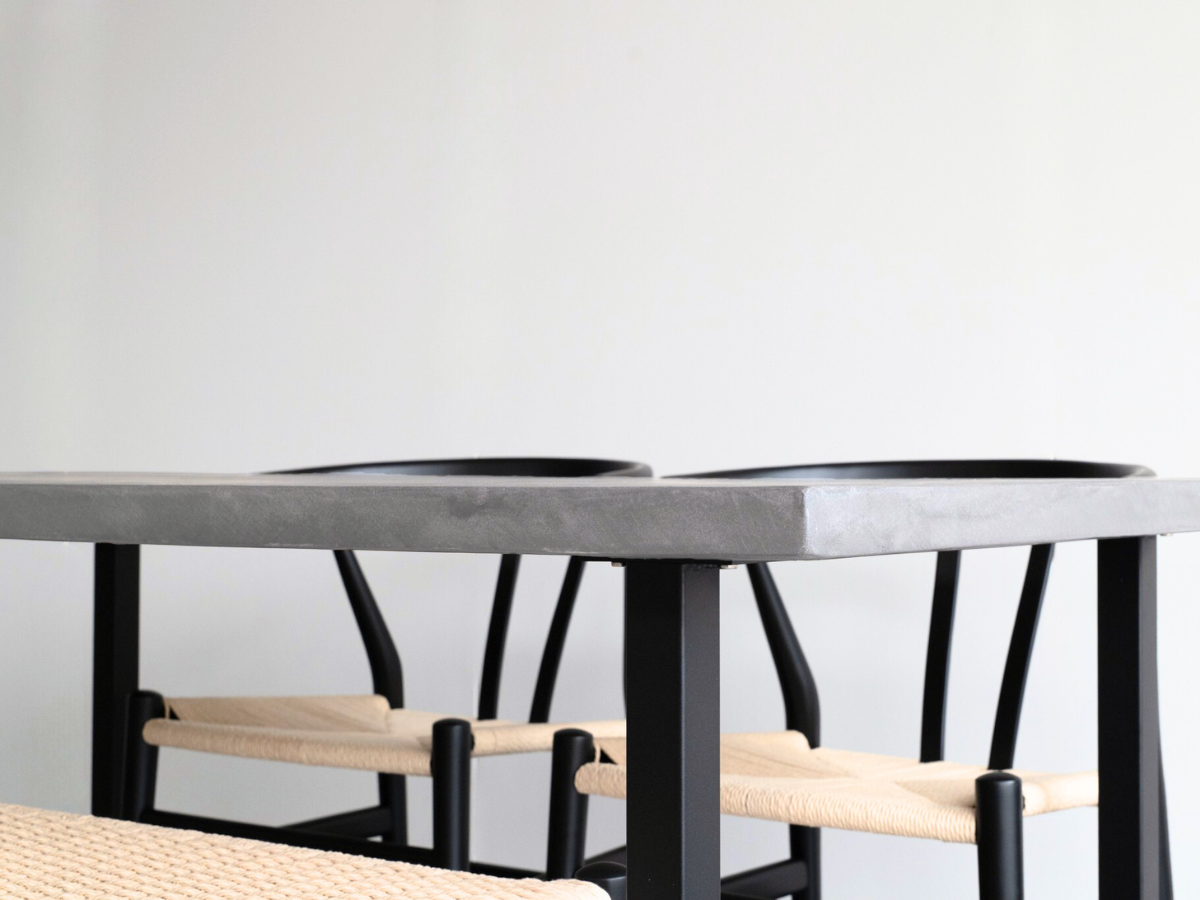 モールテックス ダイニングテーブル Light gray(ライトグレー) T1 幅150 × 奥85cm リボーンチェア(ビーチ材・黒)カノコラージスツール(黒)