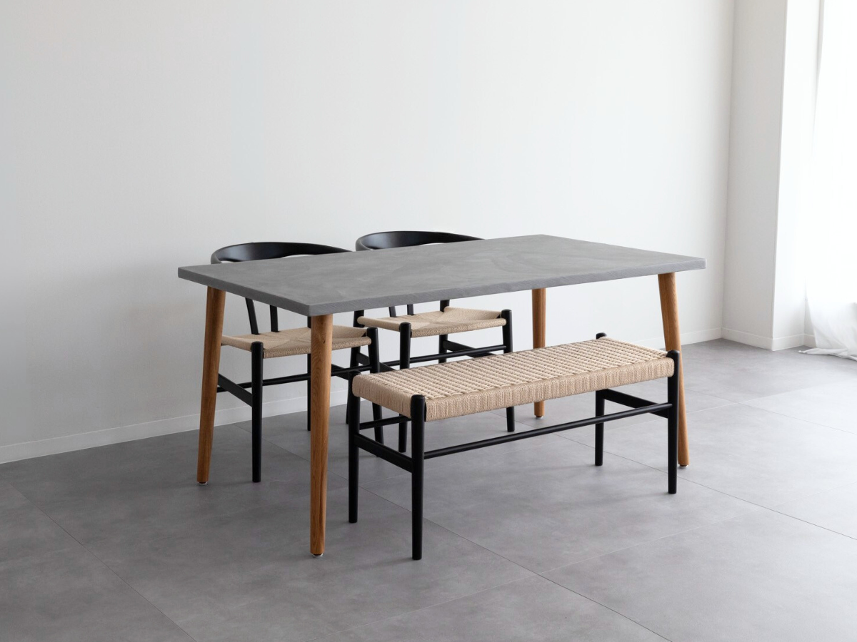 モールテックス ダイニングテーブル Light gray(ライトグレー) T5 幅150 × 奥85cm リボーンチェア(黒)・カノコラージスツール(黒)