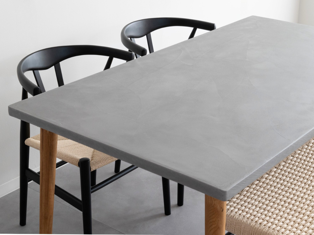 モールテックス ダイニングテーブル Light gray(ライトグレー) T5 幅150 × 奥85cm リボーンチェア(黒)・カノコラージスツール(黒)