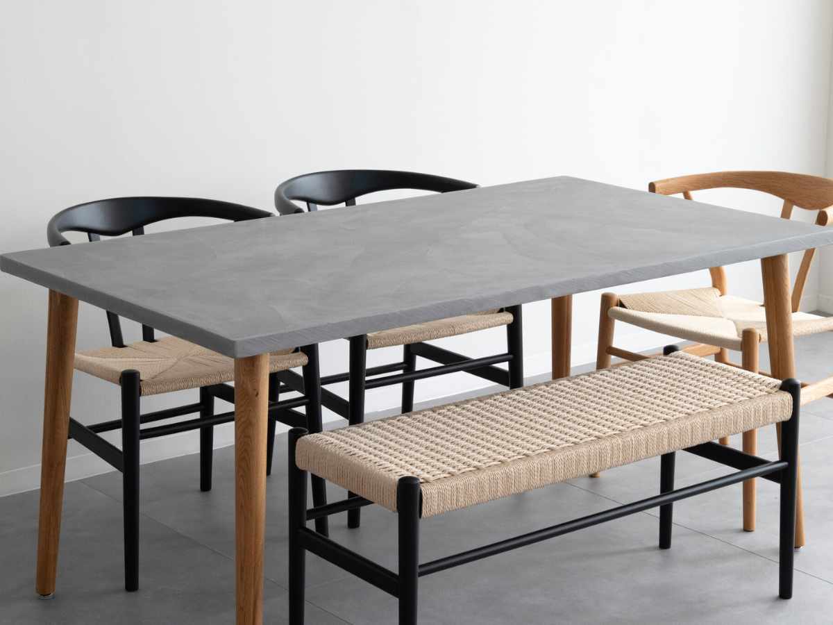 モールテックス ダイニングテーブル Light gray(ライトグレー) T5 幅150 × 奥85cm リボーンチェア(黒・ビーチ材)・カノコラージスツール(黒)