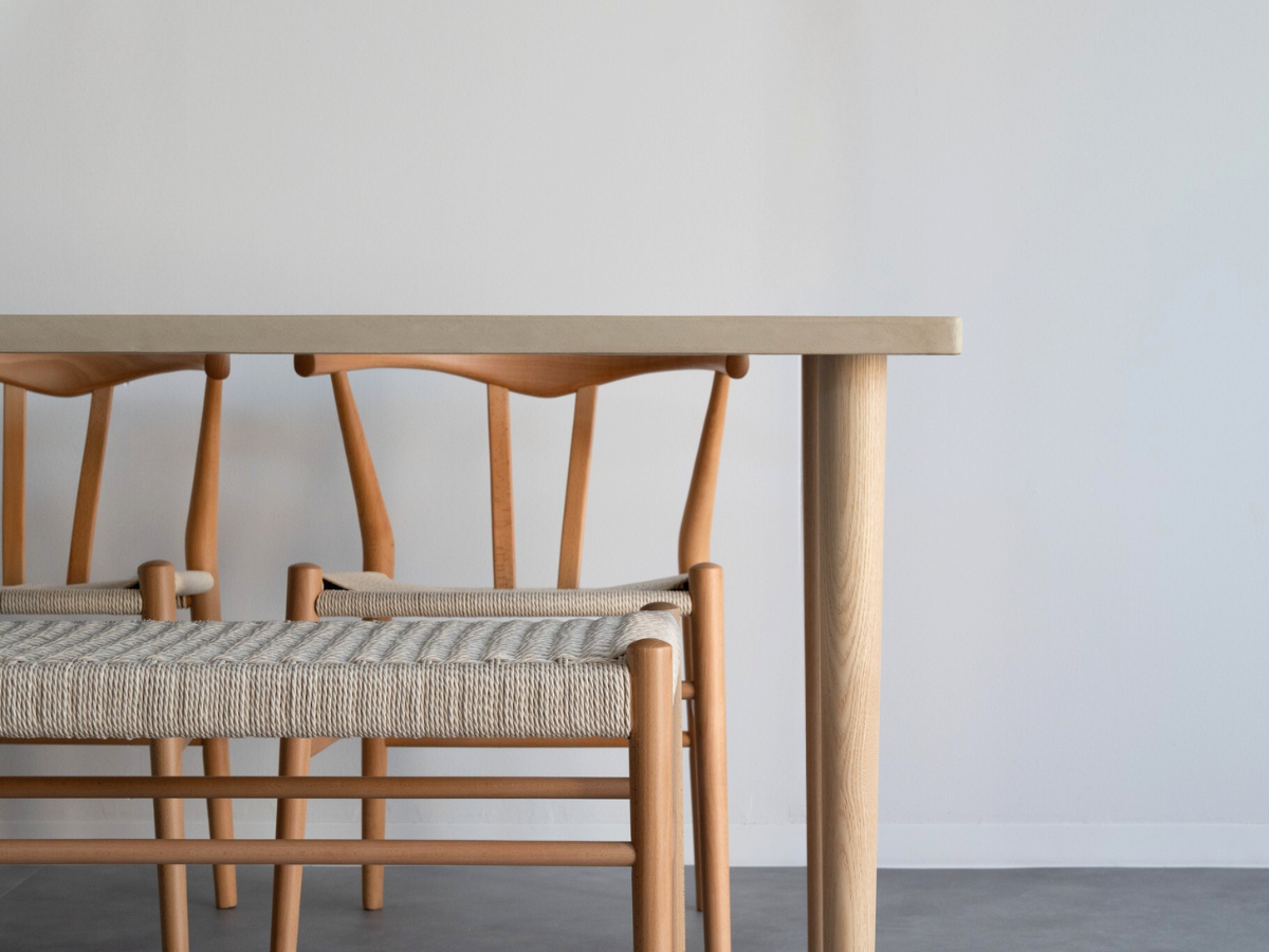 モールテックス ダイニングテーブル Cafe latte(ベージュ) T6 幅150 × 奥85cm リボーンチェア(ビーチ)・カノコラージスツール(ビーチ)