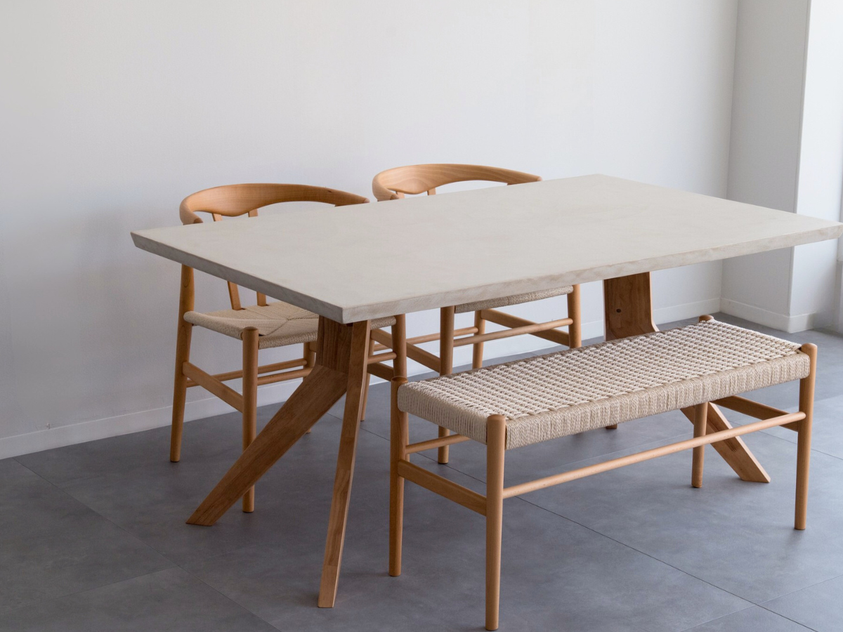 モールテックス ダイニングテーブル　Cafe latte(ベージュ) T9 幅150 x 奥90cm　リボーンチェア(ビーチ材)・ベンチ(ビーチ材)