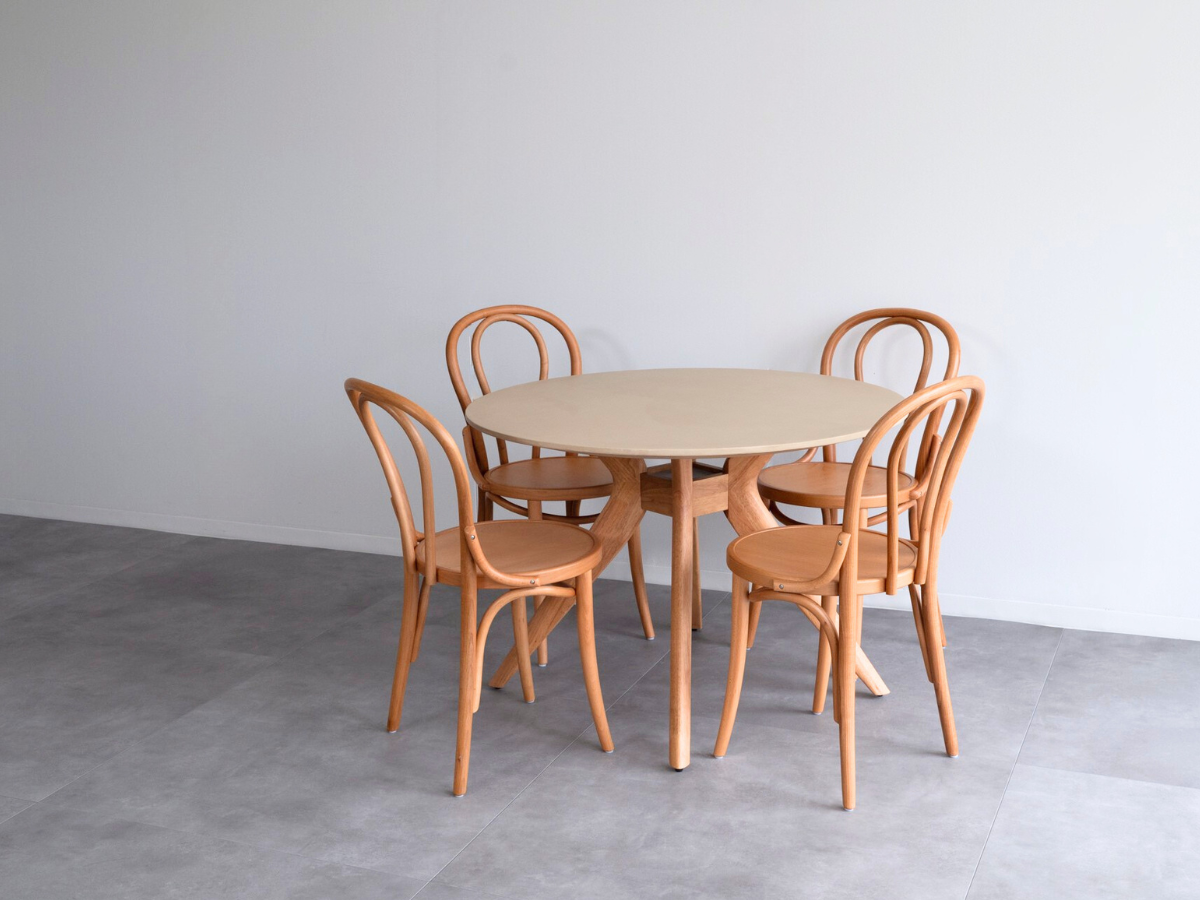 モールテックス ラウンド・丸テーブル　Cafe latte(ベージュ) R2 直径100cm　エースチェア